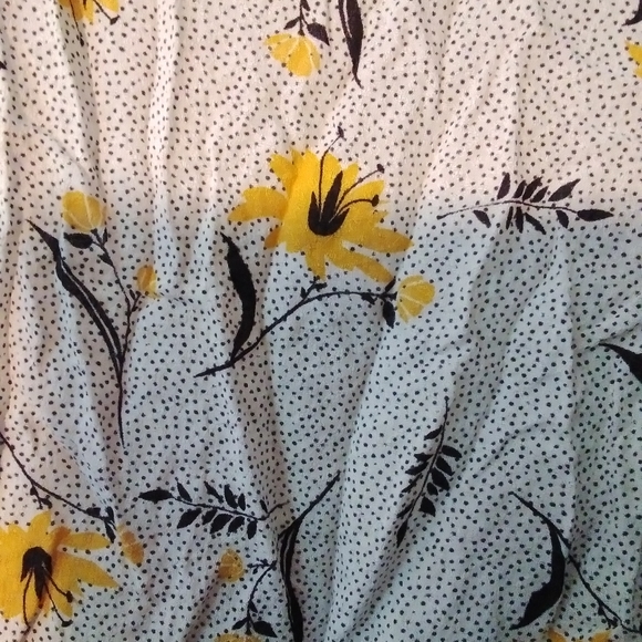 COPY - Flowy Maurices tie shirt - Picture 4 of 4